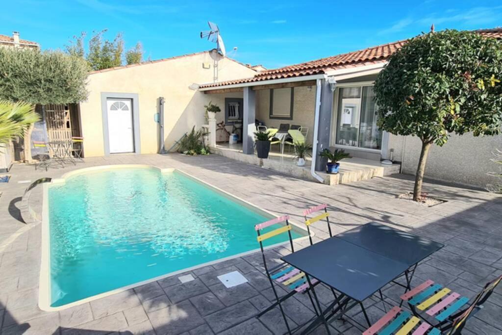 Villa Piscine De La Garrigue Florensac Buitenkant foto